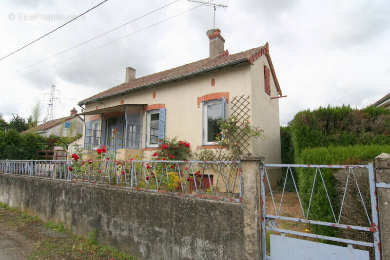 Maison à GRURY