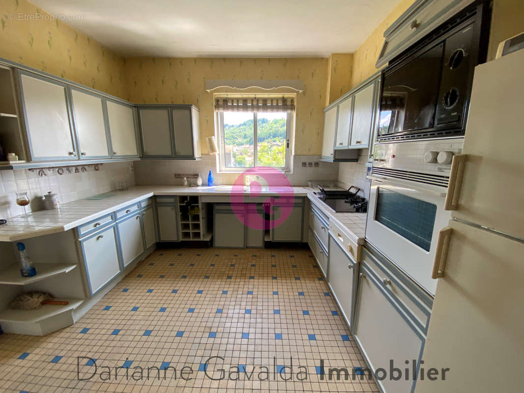 Appartement à DECAZEVILLE