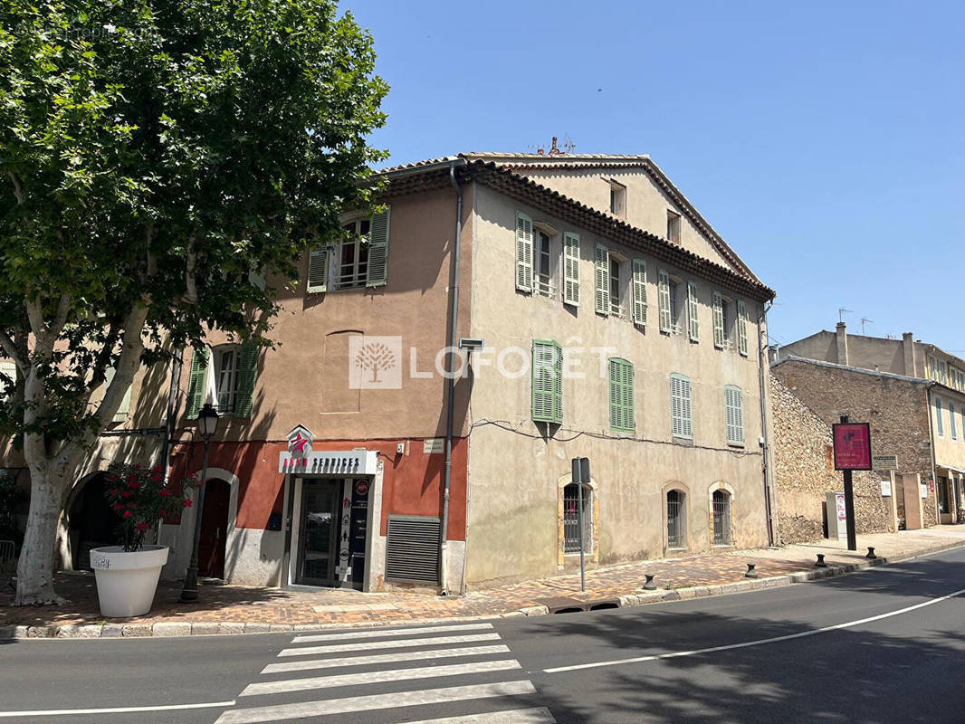 Appartement à SAINT-MAXIMIN-LA-SAINTE-BAUME