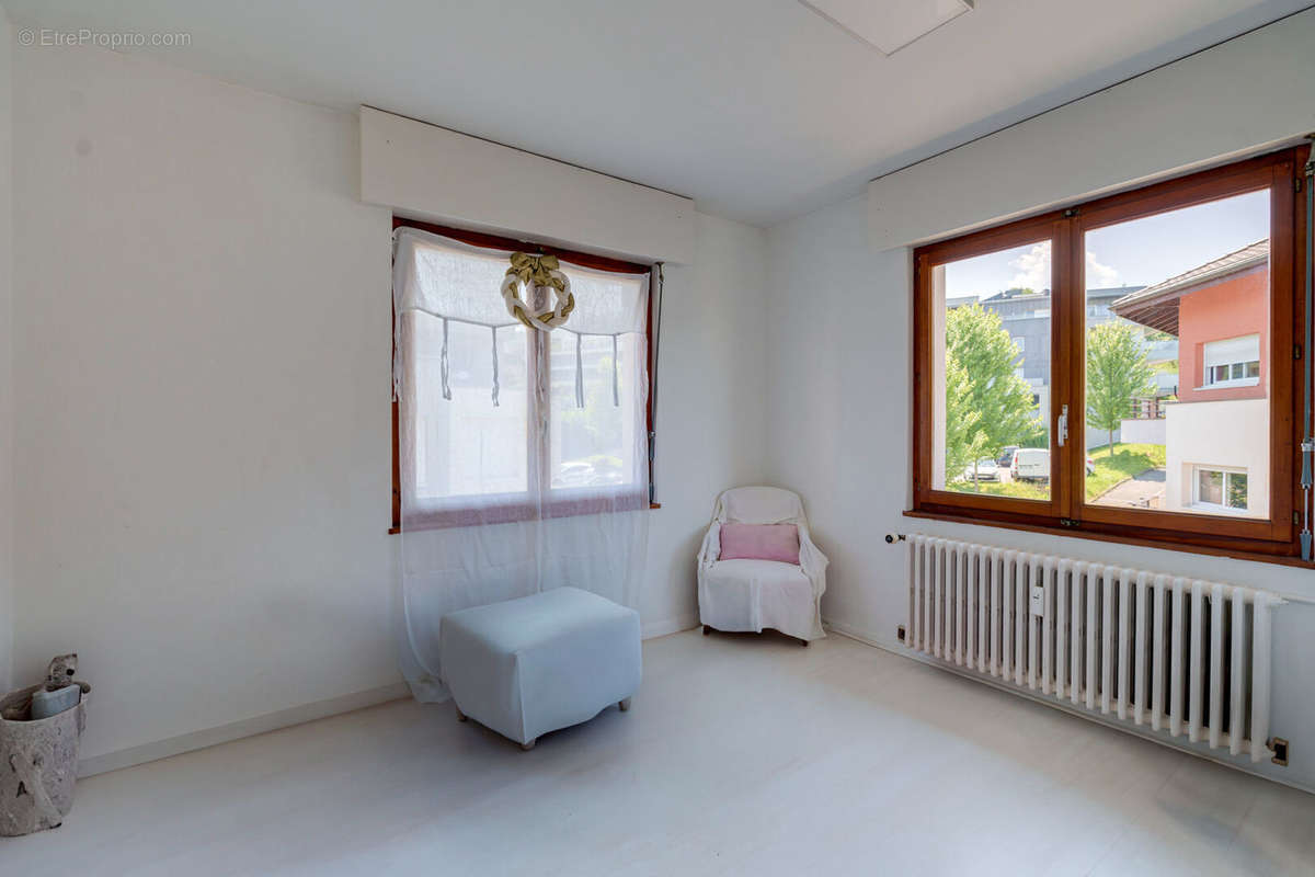 Appartement à EVIAN-LES-BAINS