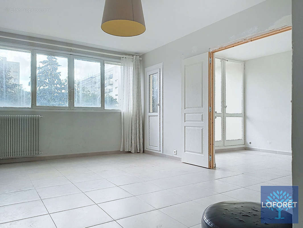 Appartement à NEUILLY-SUR-MARNE