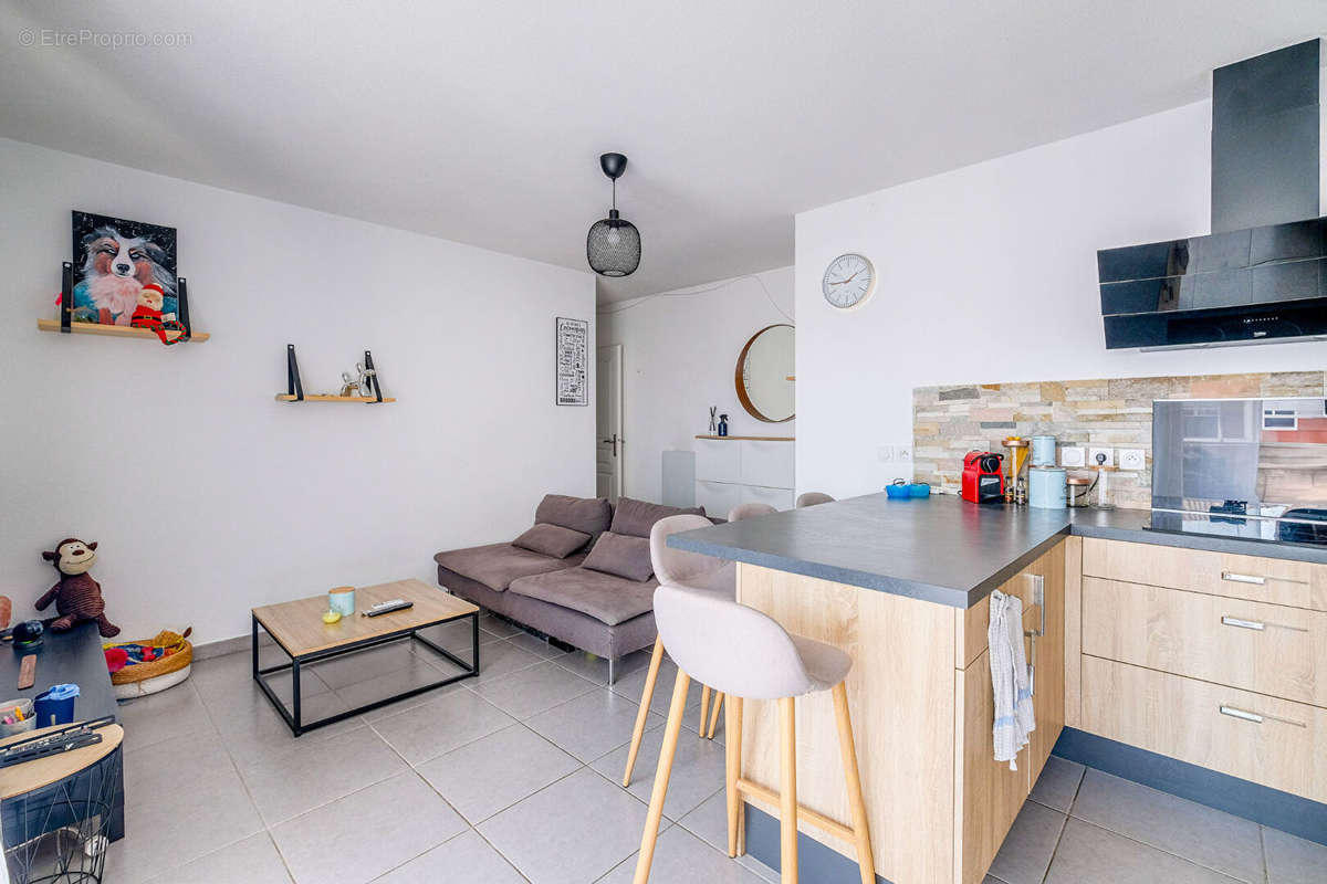 Appartement à MARSEILLE-13E