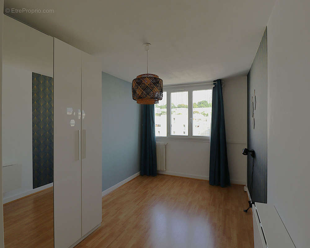 Appartement à ISSY-LES-MOULINEAUX