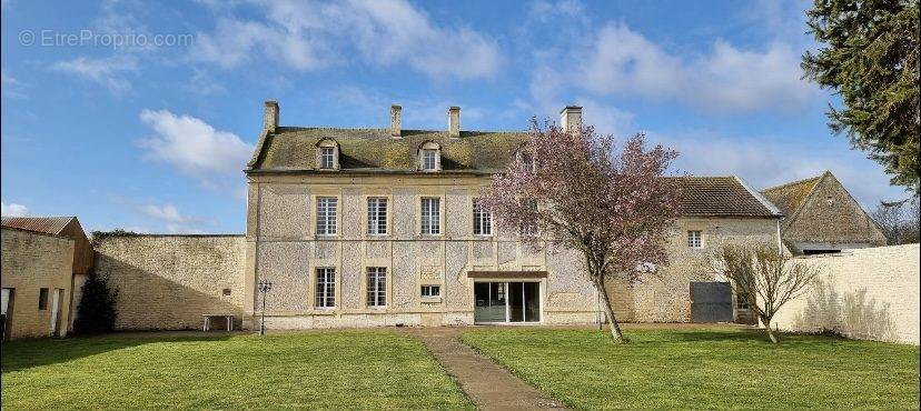 Maison à SAINT-MANVIEU-NORREY