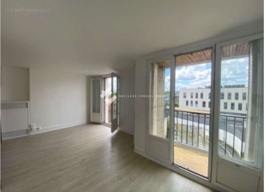 Appartement à LE RAINCY