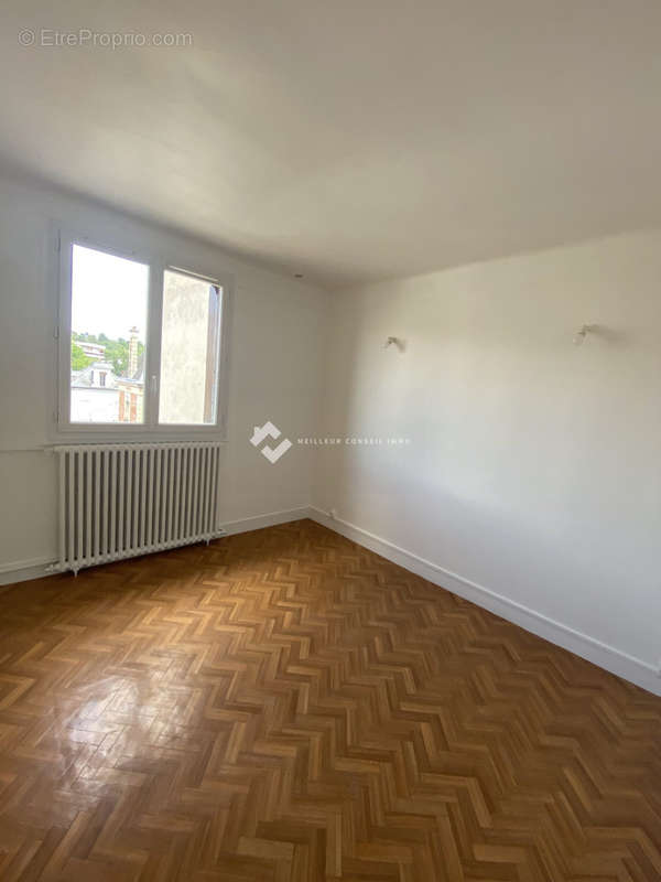 Appartement à LE RAINCY