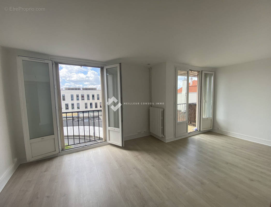 Appartement à LE RAINCY