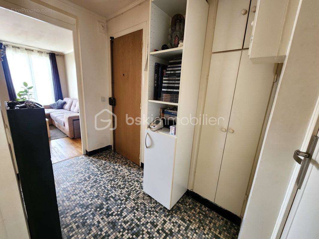 Appartement à ROMAINVILLE