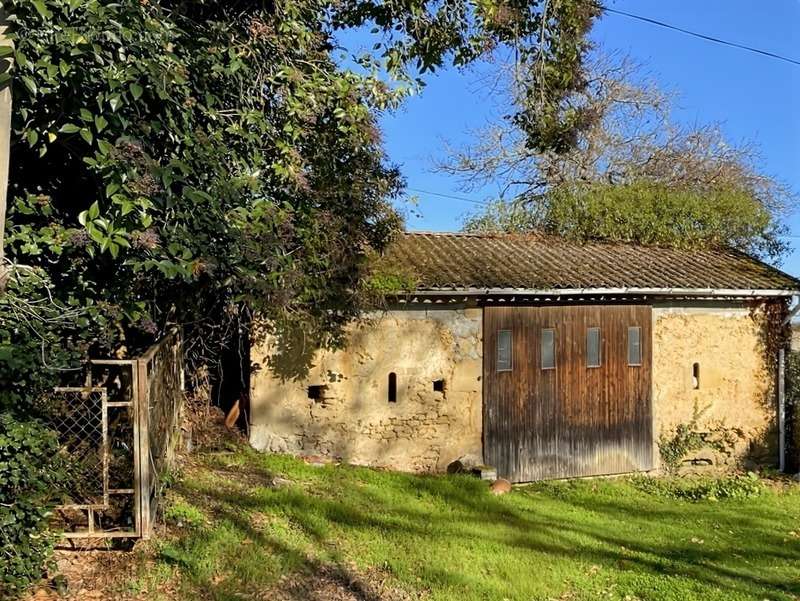 Maison à BASSOUES