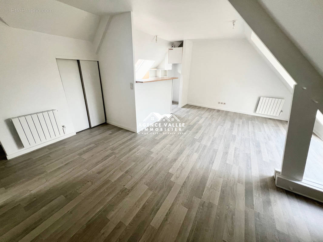 Appartement à SAINT-GERMAIN-LES-CORBEIL