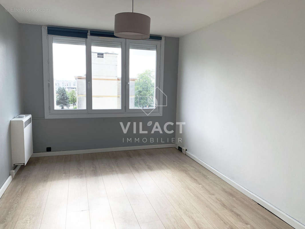 Séjour - Appartement à PESSAC