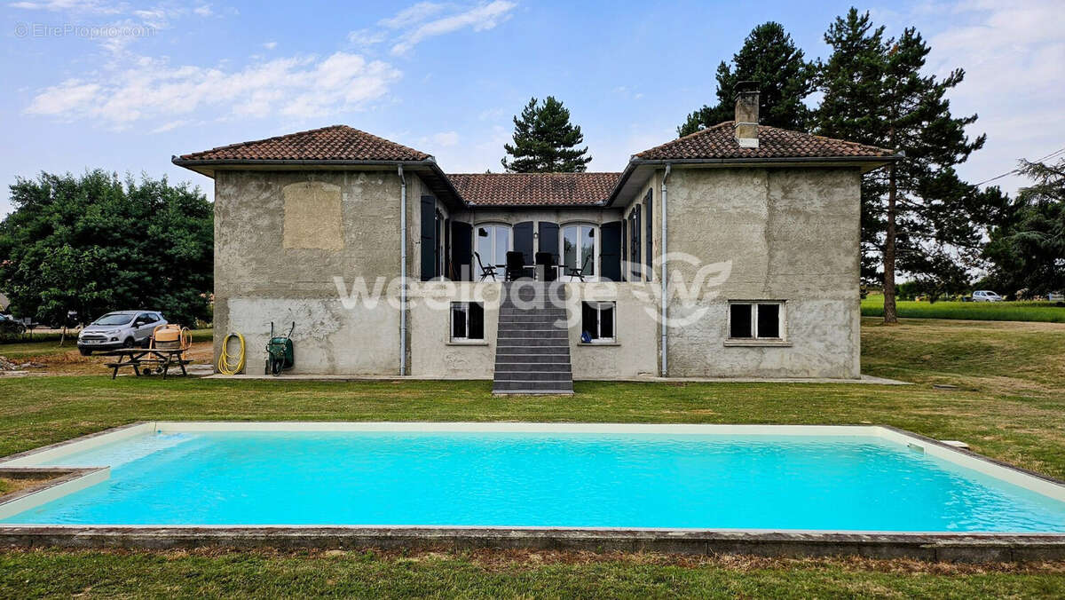 Maison à VILLENEUVE-LES-BOULOC