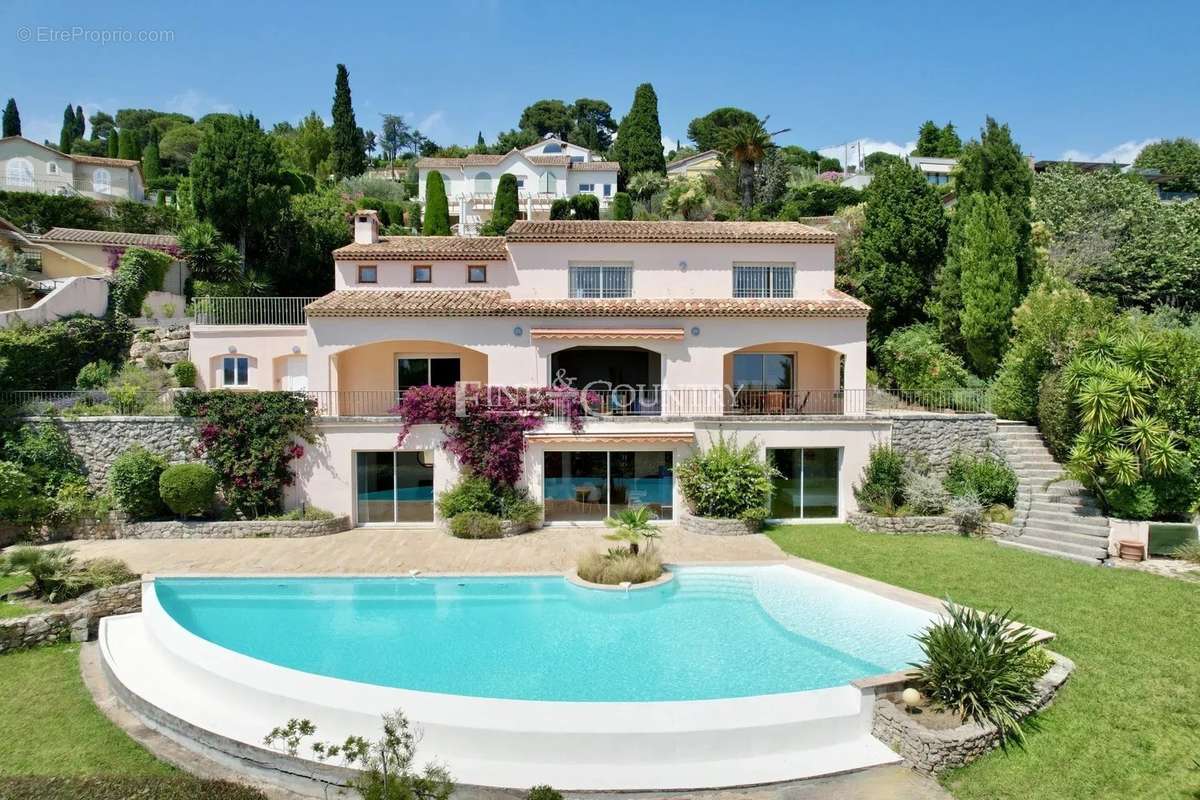 Maison à MOUGINS