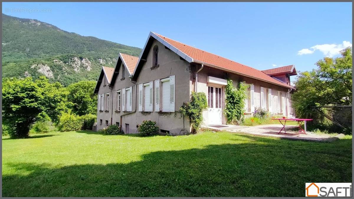 Photo 1 - Maison à SAINT-JEAN-DE-MAURIENNE