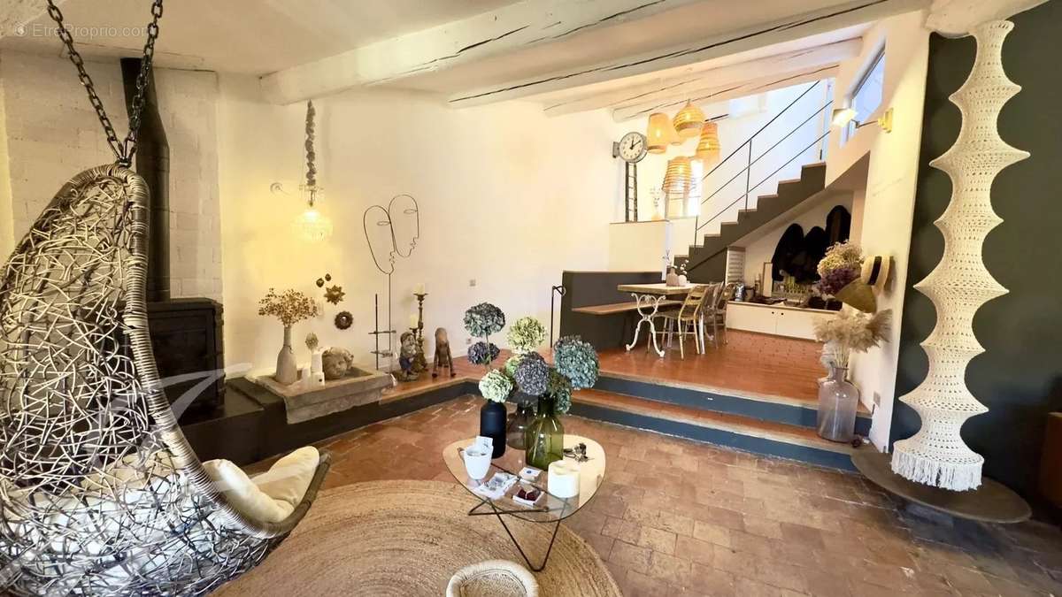 Appartement à LOURMARIN