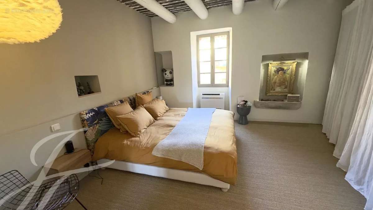 Appartement à LOURMARIN