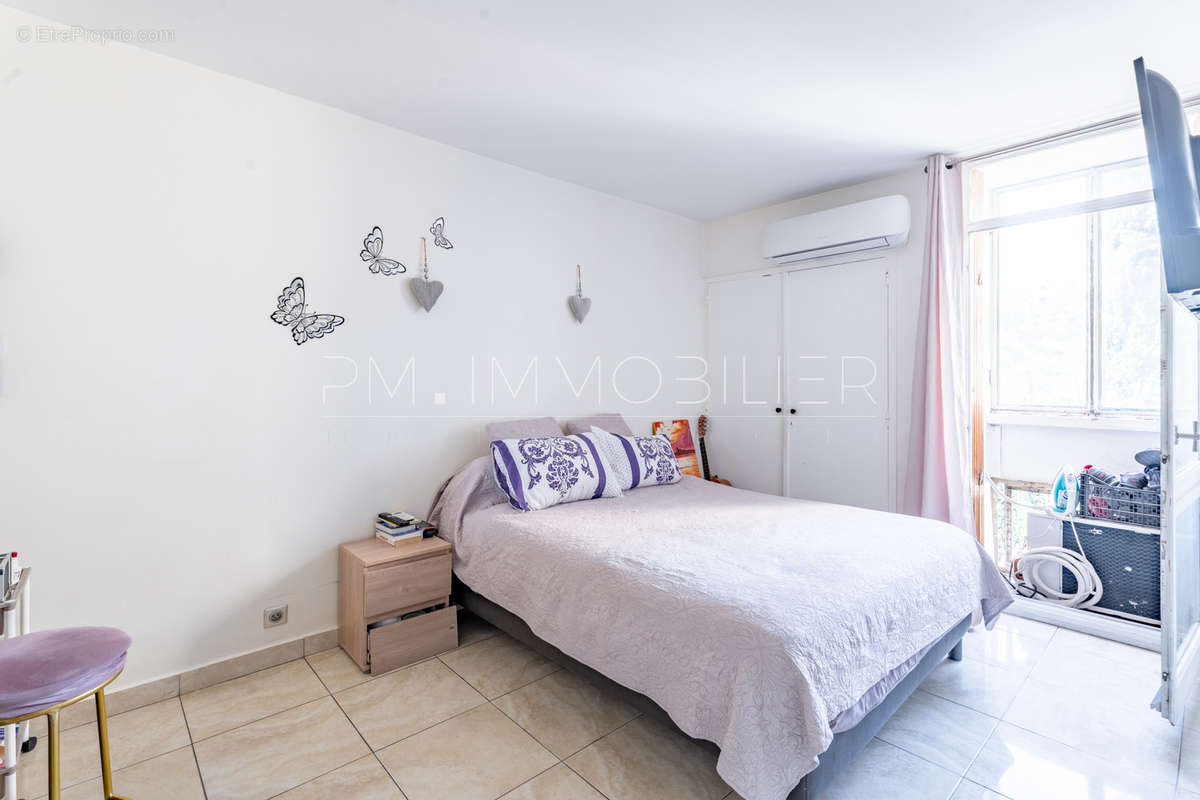 Appartement à MARSEILLE-15E