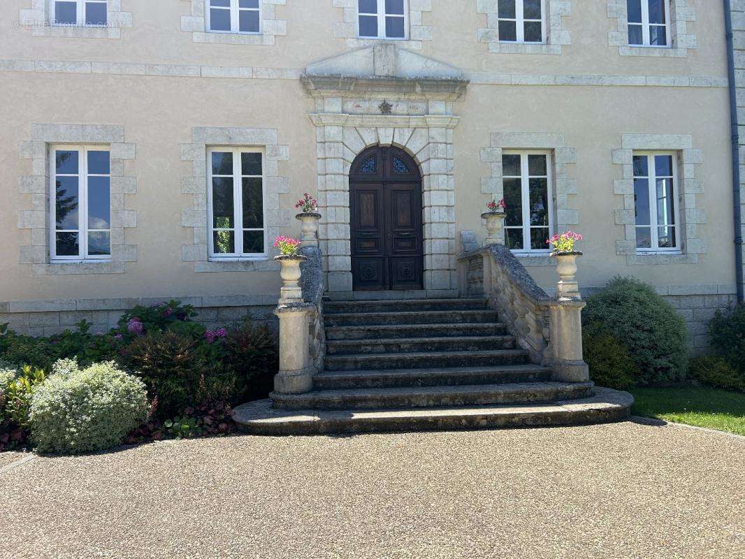 Maison à SAINT-GENIEZ-D&#039;OLT