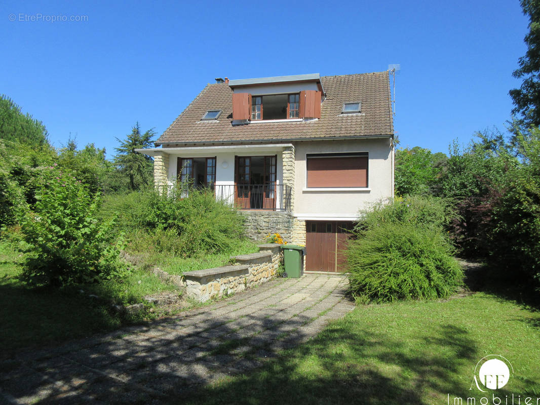 Maison à JOUY-SUR-MORIN