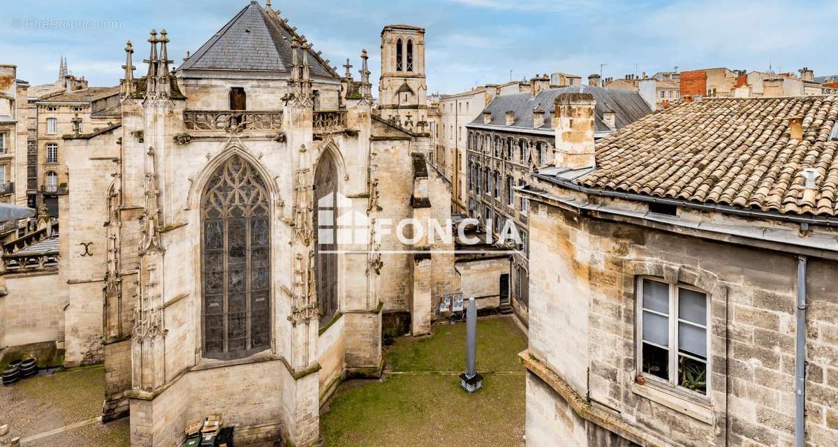 Appartement à BORDEAUX