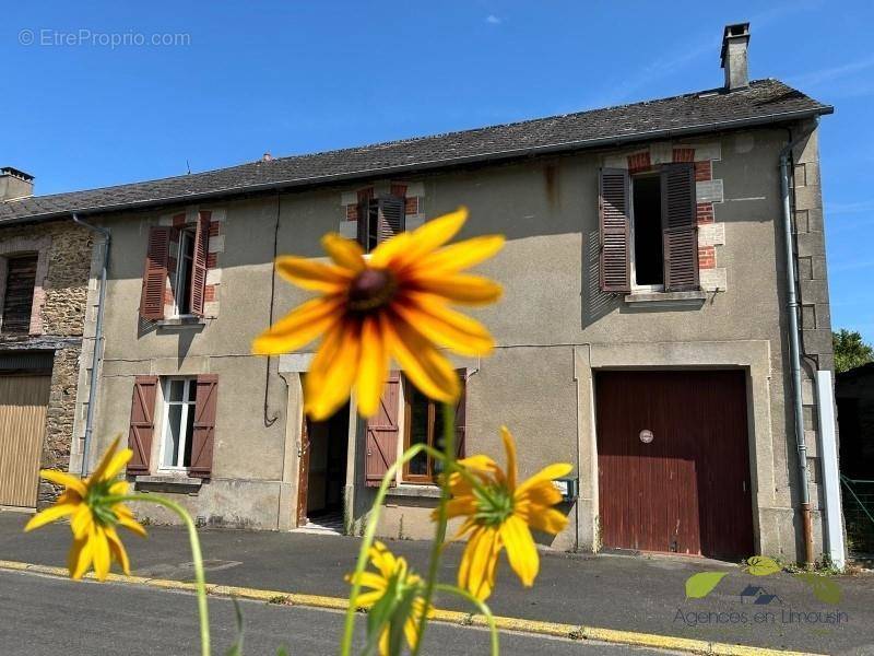 Maison à LINARDS