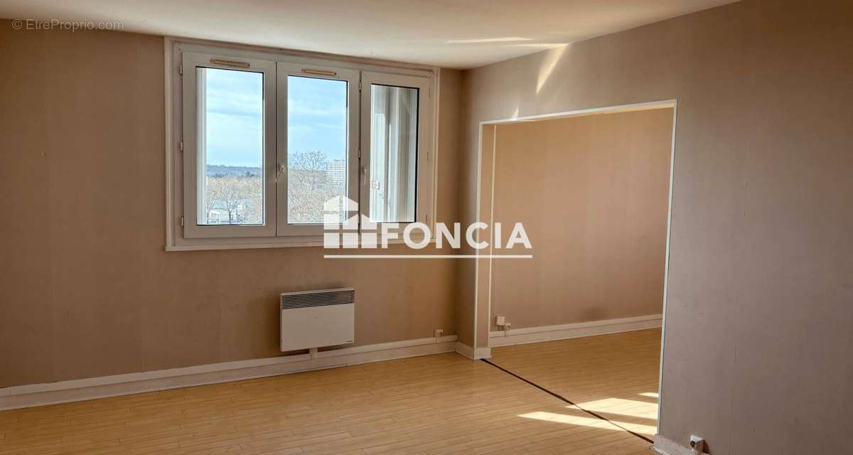 Appartement à CHATELLERAULT