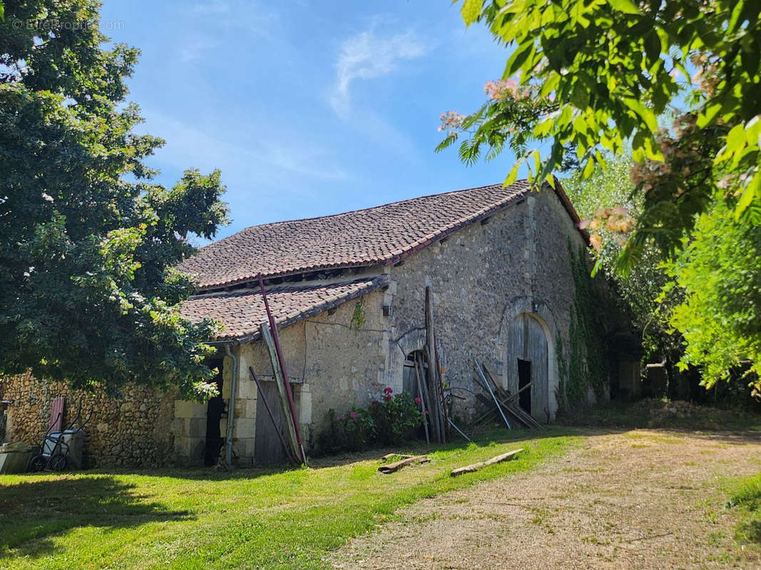 Maison à VILLAMBLARD