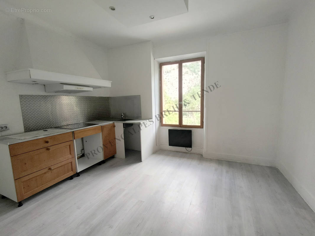 Appartement à BREIL-SUR-ROYA