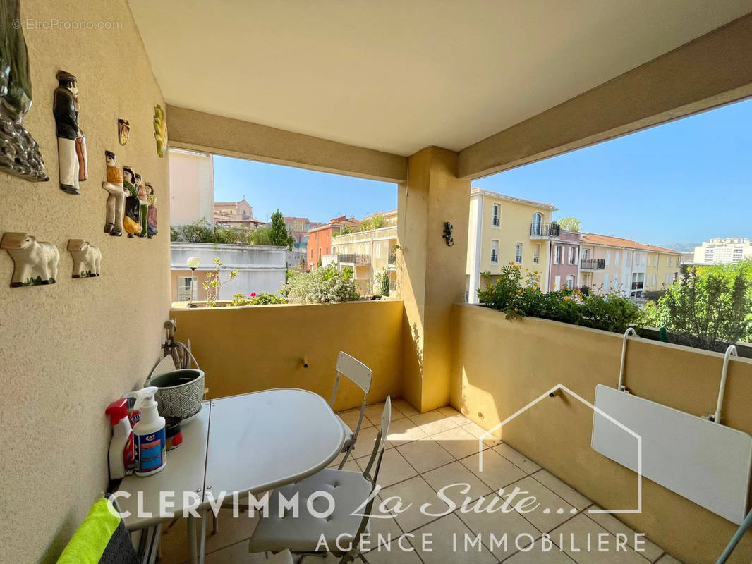 Appartement à AUBAGNE