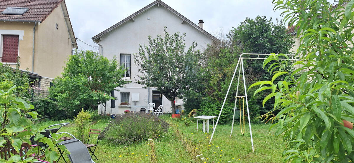 Maison à JOIGNY