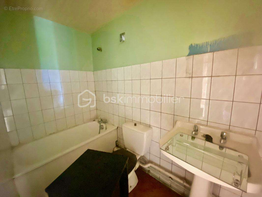 Appartement à SAINT-ETIENNE