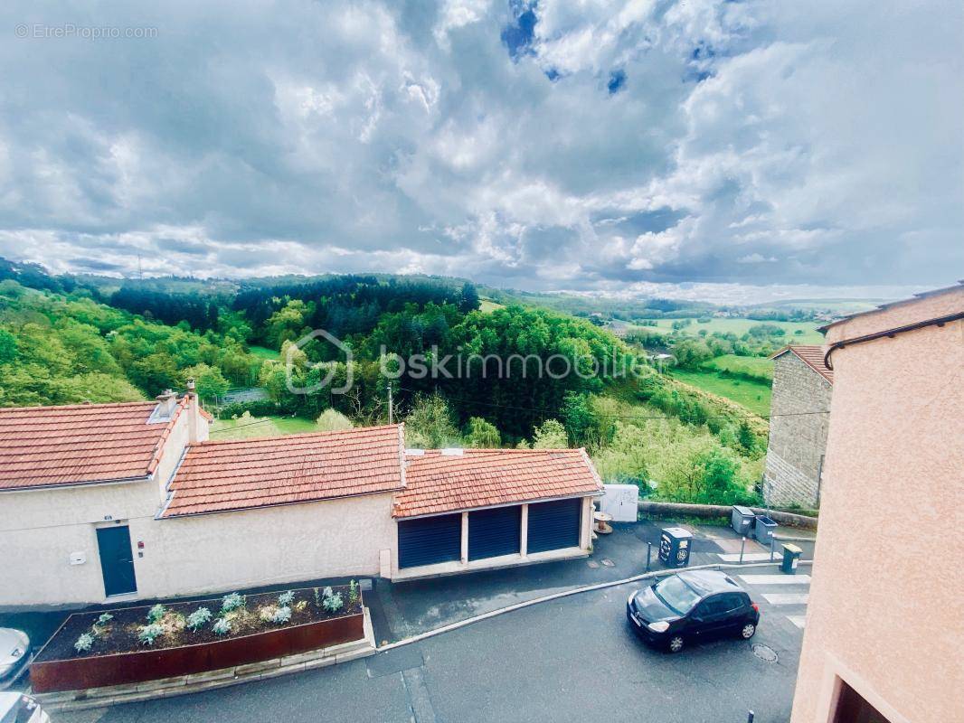 Appartement à SAINT-ETIENNE