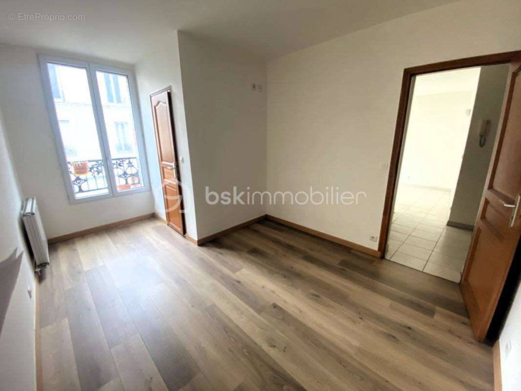 Appartement à IVRY-SUR-SEINE