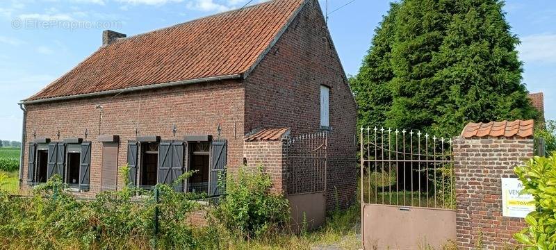 Maison à FLINES-LES-MORTAGNE