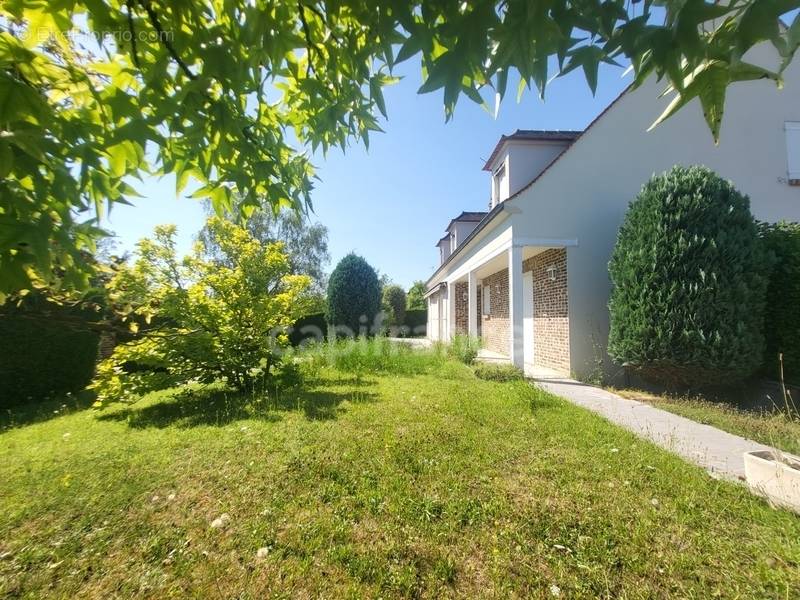 Maison à MERIEL