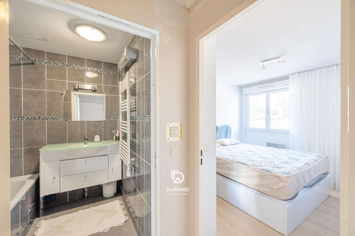 Appartement à MARSEILLE-15E