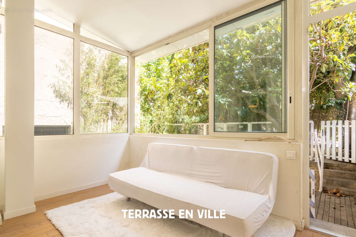 Appartement à MARSEILLE-8E