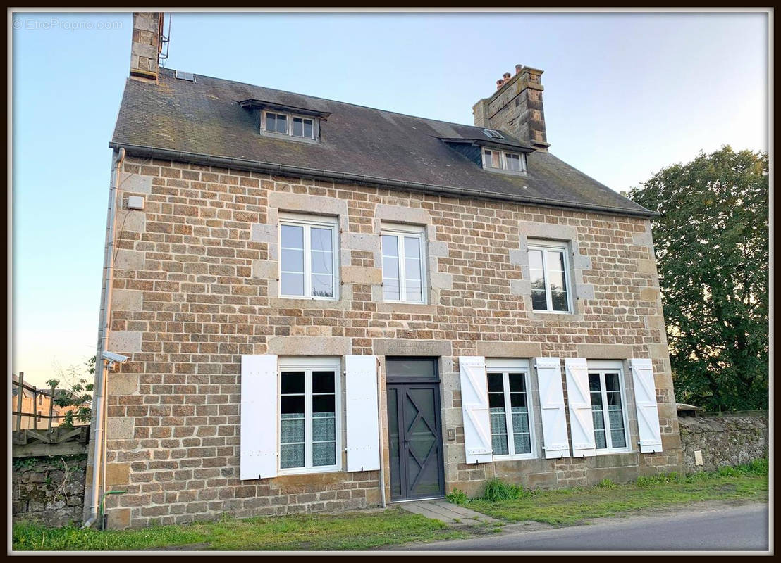 Maison à LES CHERIS