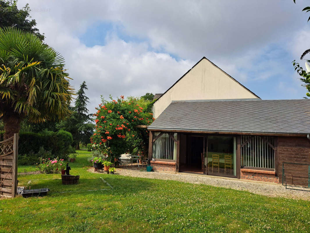 Maison à SARGE-SUR-BRAYE