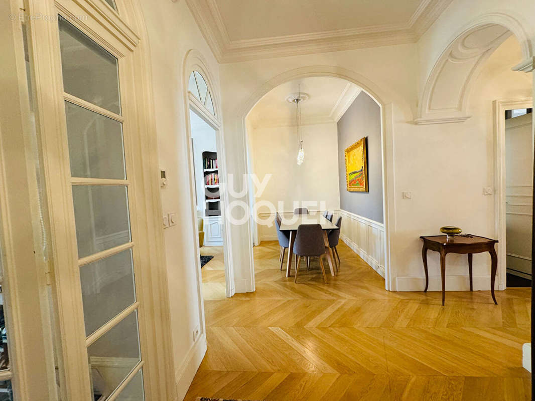 Appartement à LYON-4E