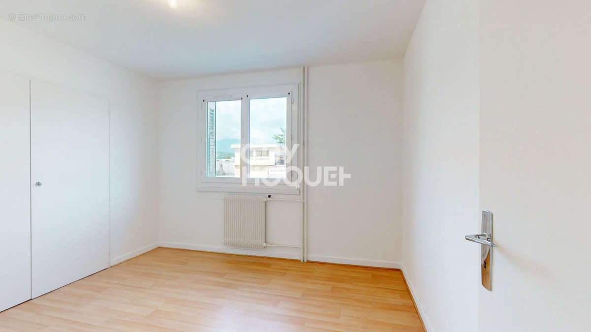 Appartement à BASSENS