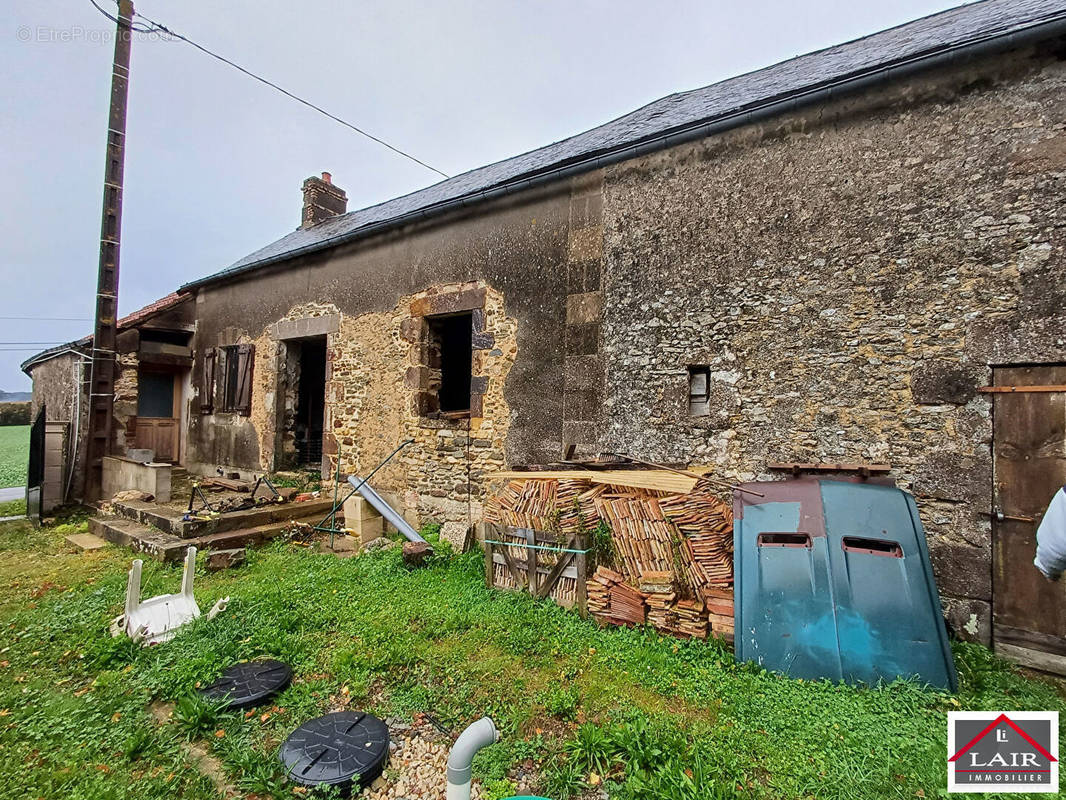 Maison à FRESNAY-SUR-SARTHE