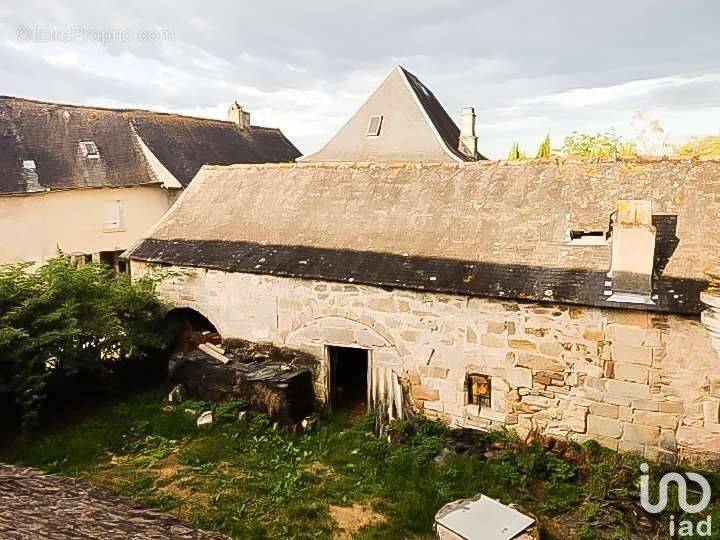 Photo 1 - Maison à JUGEALS-NAZARETH