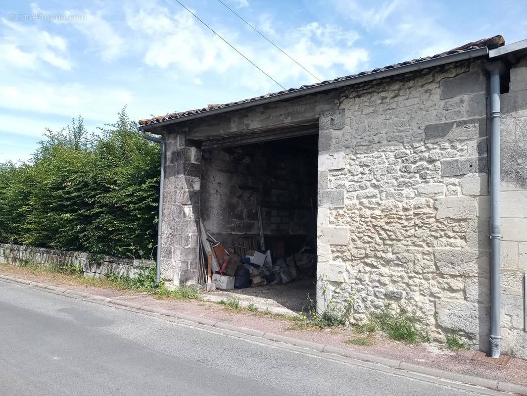 Photo 1 - Maison à SAINT-CIERS-DU-TAILLON