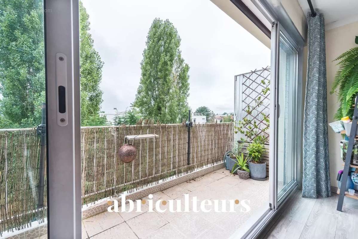 Appartement à MAISONS-LAFFITTE