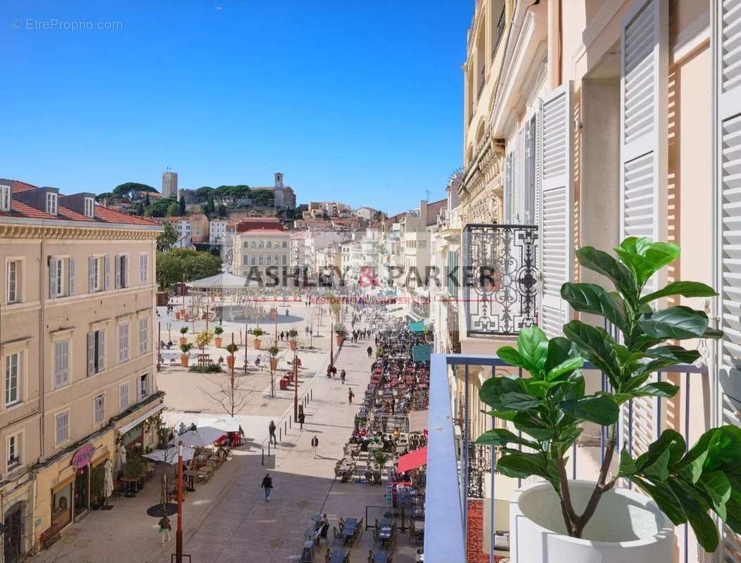 Appartement à CANNES