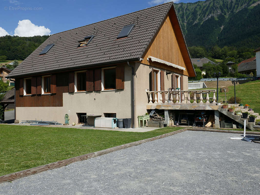 Maison à FAVERGES