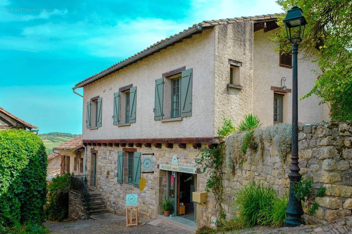 Maison à CORDES-SUR-CIEL