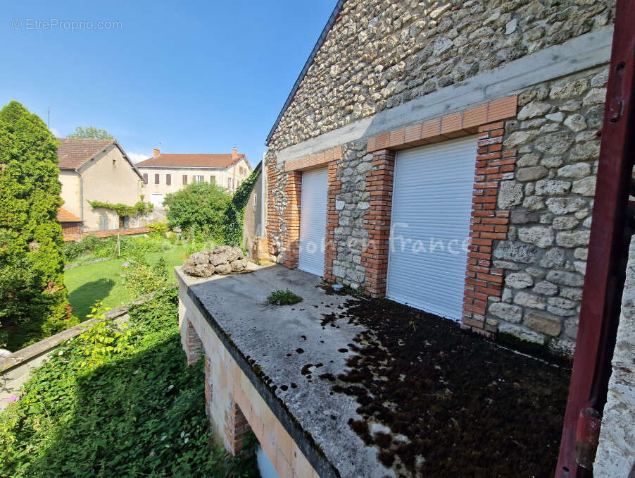 Maison à VARENNES-SUR-ALLIER