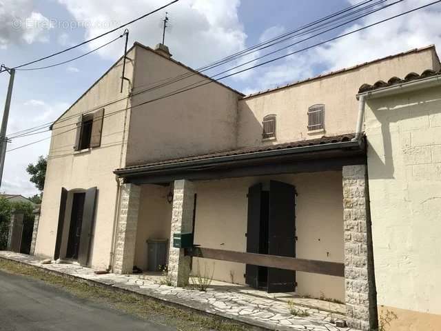 Appartement à SAINT-SIGISMOND